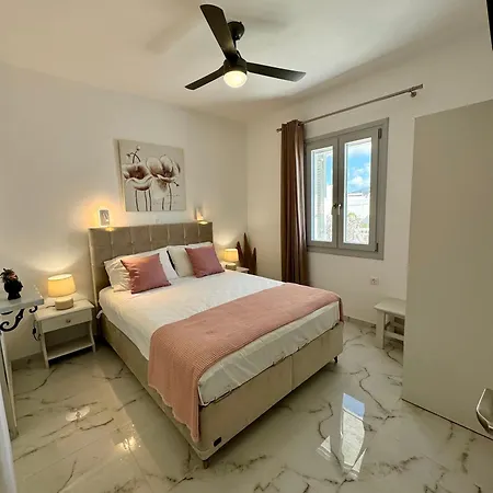 Sun & Sea Suites-apartments Agia Anna Naxos מלון דירות *